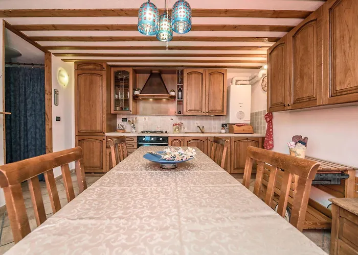 Maison Chatelard بيت للعطل Remondey